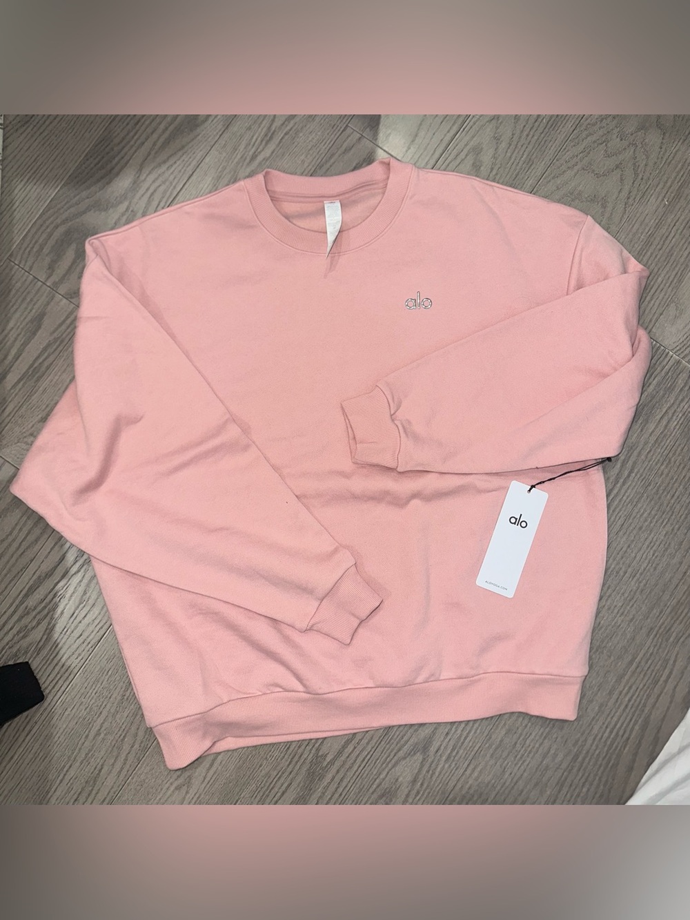 ALO Yoga woman sweater, Soft Pink size large